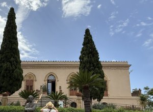 alexanderhardcastle's villa300