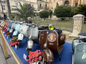 vespa competition300